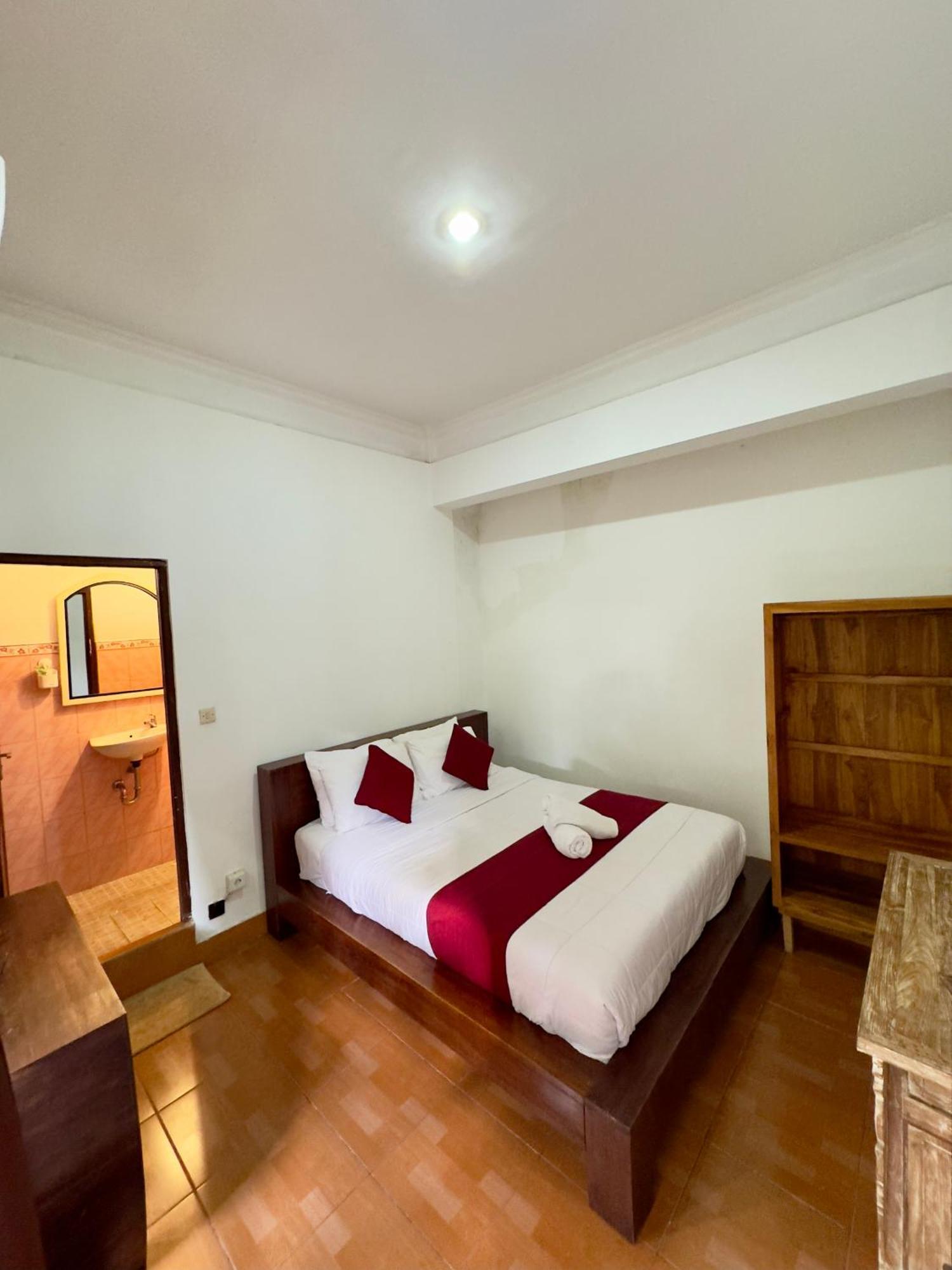 Purnama House Hotel Ubud Exterior foto